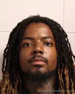 Mugshot of SHUNDARION DAYQWHON MIDDLEBROOKS