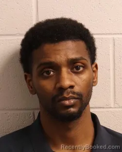 Mugshot of KEITRON WORTHY