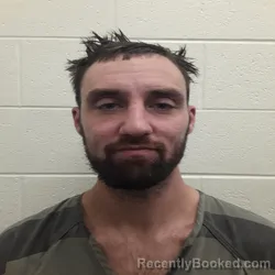 Mugshot of BENJAMIN CURTIS HELTON