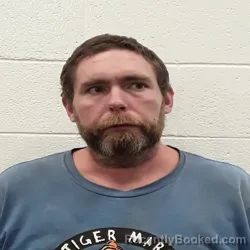 Mugshot of RANDALL JOSEPH THOMPSON booked in Monroe County, Tennessee on April 2, 2026