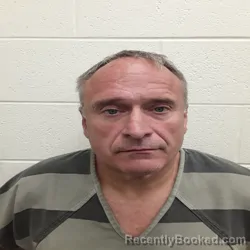 Mugshot of RICHARD EUGENE KIRKLAND booked in Monroe County, Tennessee on April 3, 2026