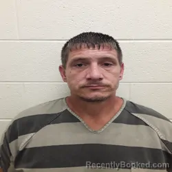 Mugshot of THOMAS EDWARD JOHNSON booked in Monroe County, Tennessee on April 24, 2026