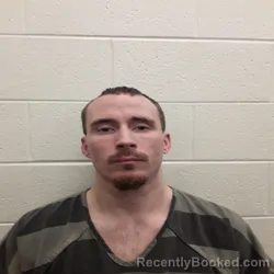 Mugshot of THOMAS MASON CRATTY booked in Monroe County, Tennessee on April 27, 2026