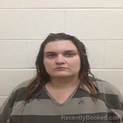 Mugshot of Charlee Nicole Thompson booked in Monroe County, Tennessee on September 1, 2026