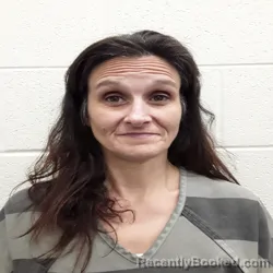 Mugshot of Alicia Marie Weeks