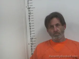 Mugshot of ANDREW R MYATT