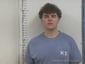 Mugshot of WARNER B USSERY