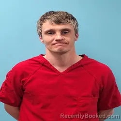 Mugshot of DUSTIN RAY MURRAY booked in Roane County, Tennessee on May 8, 2026