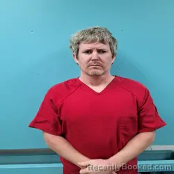 Mugshot of ALEC RYAN LUFFMAN booked in Roane County, Tennessee on March 28, 2026