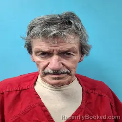 Mugshot of MARK HOUSTON MURRAY booked in Roane County, Tennessee on May 3, 2026