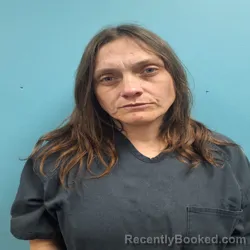 Mugshot of ASHLEY REANA GREEN booked in Roane County, Tennessee on May 2, 2026