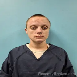Mugshot of KAYLEY CHEYENNE FORD booked in Roane County, Tennessee on June 20, 2026