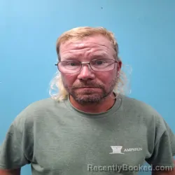 Mugshot of ROY LEE OOTEN booked in Roane County, Tennessee on June 18, 2026