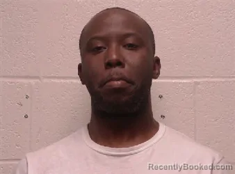 Mugshot of Antonio Kendal Brown booked in Robertson County, Tennessee on August 2, 2026