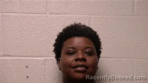 Mugshot of Essence Sade Lipscomb booked in Robertson County, Tennessee on April 10, 2026
