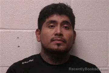 Mugshot of Jesus Maurico Oliveria Hernandez booked in Robertson County, Tennessee on September 22, 2026