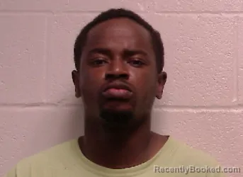 Mugshot of Treyvell Dupree Rice booked in Robertson County, Tennessee on April 4, 2026