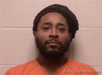 Mugshot of Elton Monteal Thompkins booked in Robertson County, Tennessee on October 1, 2026