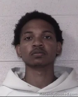Mugshot of JAYLEN CAYSHUN MONTGOMERY
