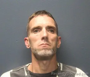 Mugshot of JEREMY PHILLIP WEAVER