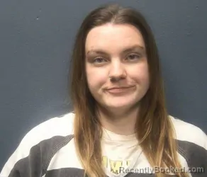 Mugshot of KATRINA MARIE SMITH