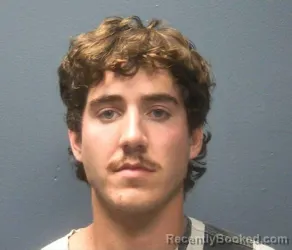Mugshot of HUNTER LEIGH MILLER