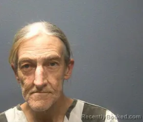 Mugshot of DEREK EDWARD HATCHER