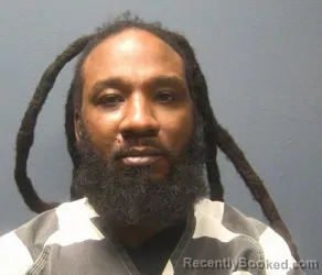 Mugshot of LORENZO TREVOR KING
