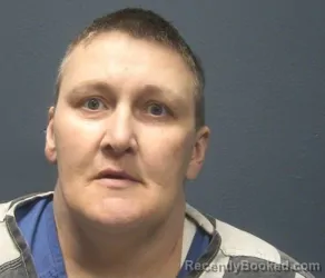 Mugshot of MICHELLE MAE GUNTER