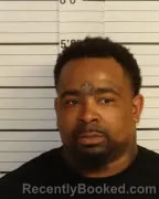 Mugshot of KADELDRICK LASHAWN MAYES