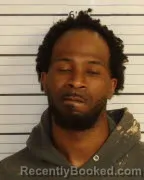 Mugshot of MONTAE R HOUSTON
