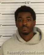 Mugshot of DORIAN D FARMER