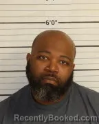 Mugshot of MARTINEUS TYLER