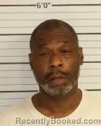 Mugshot of FERLANDOS MACLIN