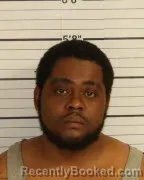 Mugshot of LAMONTAVIUS TEVONTE JONES