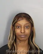Mugshot of LAQWISHA SHANTA THORNTON