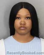 Mugshot of JAHKIA MECHELLE HAMPTON