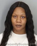 Mugshot of LASHONDA LYNN SAVAGE booked in Shelby County, Tennessee on April 9, 2026