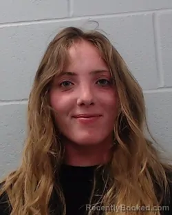 Mugshot of Annie Blu Toomey