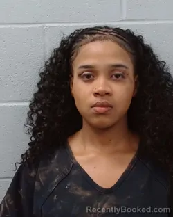 Mugshot of Karla Julieth Grin Briceno