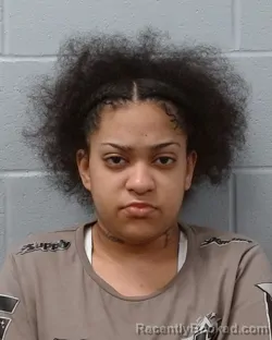 Mugshot of Dynsha Caterra Wade booked in Hays County, Texas on June 4, 2026
