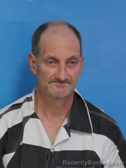 Mugshot of ROBERT DANIEL ABSTON booked in Sullivan County, Tennessee on April 5, 2026