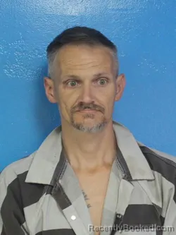 Mugshot of AMON DEE LINDSEY booked in Sullivan County, Tennessee on April 29, 2026