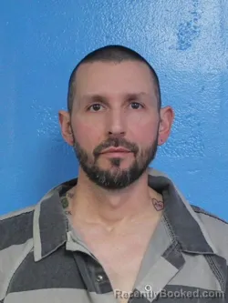 Mugshot of QUENTIN RAY HUNT