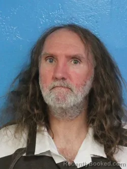 Mugshot of ROBERT WAYNE ISBELL booked in Sullivan County, Tennessee on June 24, 2026