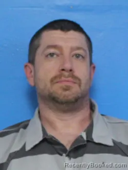 Mugshot of TROY LEE JOHNSTON booked in Sullivan County, Tennessee on April 6, 2026