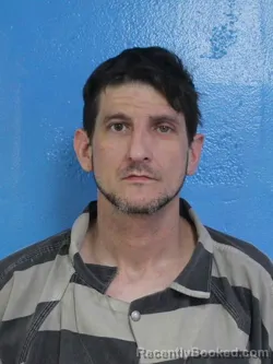 Mugshot of KURTIS LEE HONEYCUTT