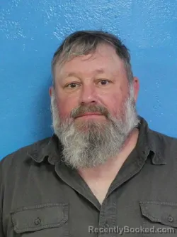 Mugshot of GEOFFREY TYREE DEVAULT booked in Sullivan County, Tennessee on May 10, 2026
