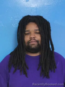 Mugshot of TYREKE LAMAR UNDERWOOD booked in Sullivan County, Tennessee on April 6, 2026