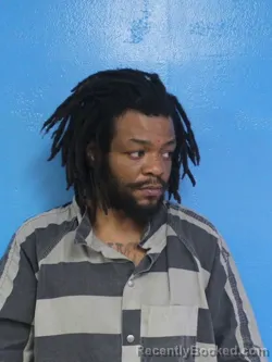 Mugshot of RAQUON TERELLE WOODBURY